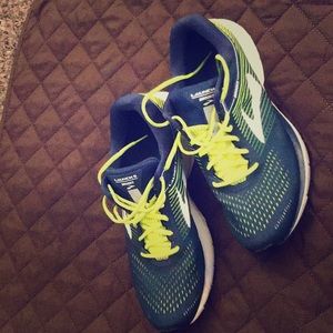 Men’s Brooks Launch 5 size 12.5